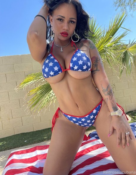 Redroselacubana actrice pornographique photos