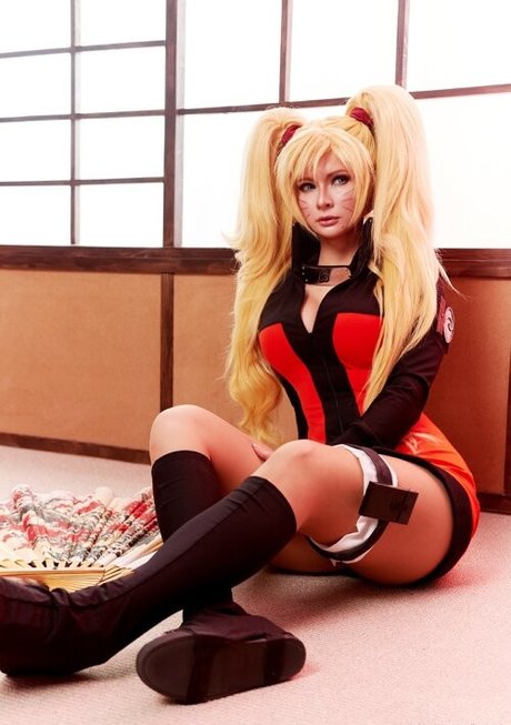 Jannet In Cosplay star du porno hd galerie