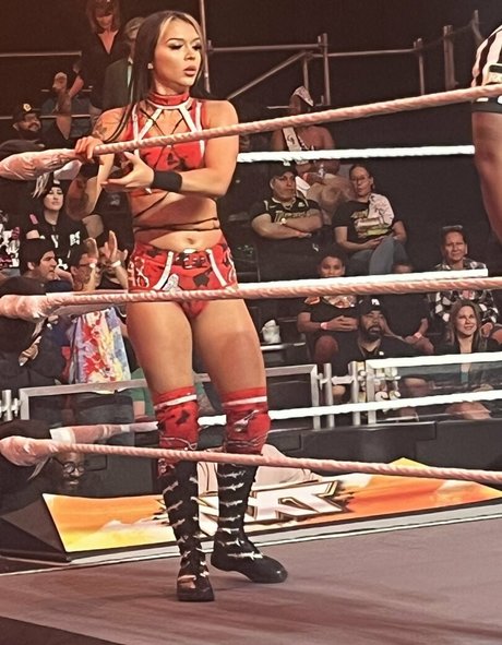 Cora Jade star du porno hd galeries