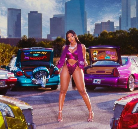 Megan Thee Stallion modèle exclusif galerie