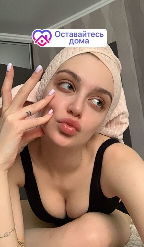 lyasheva modèle de sexe img