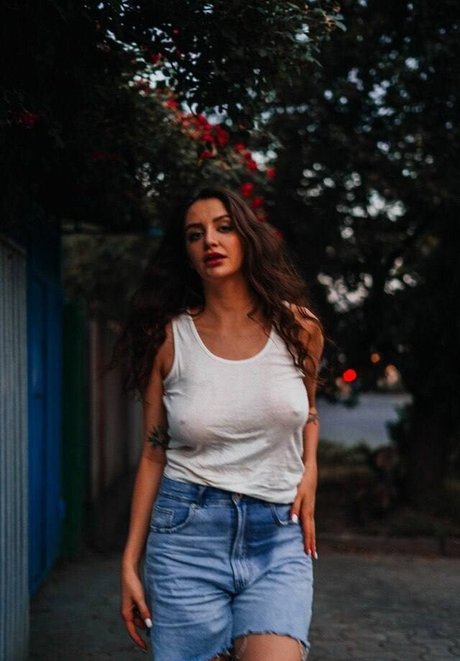 fellation transexuelle onlyfans chaud des photos