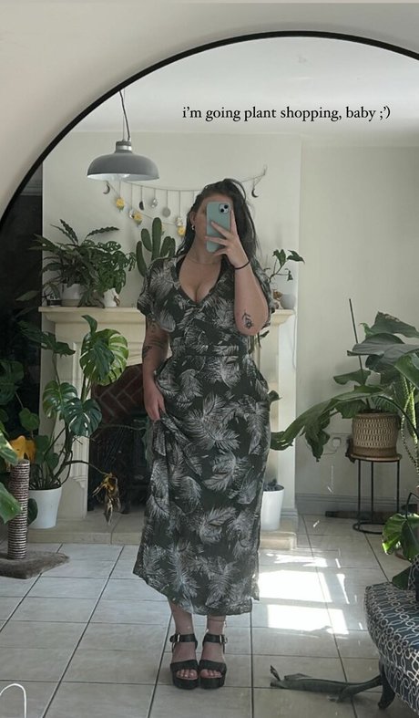 Isabella Dorta actrice sexy img