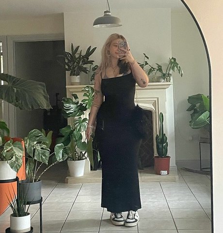 Isabella Dorta actrice nue archive