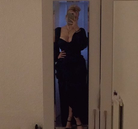 Isabella Dorta belle actrice galerie