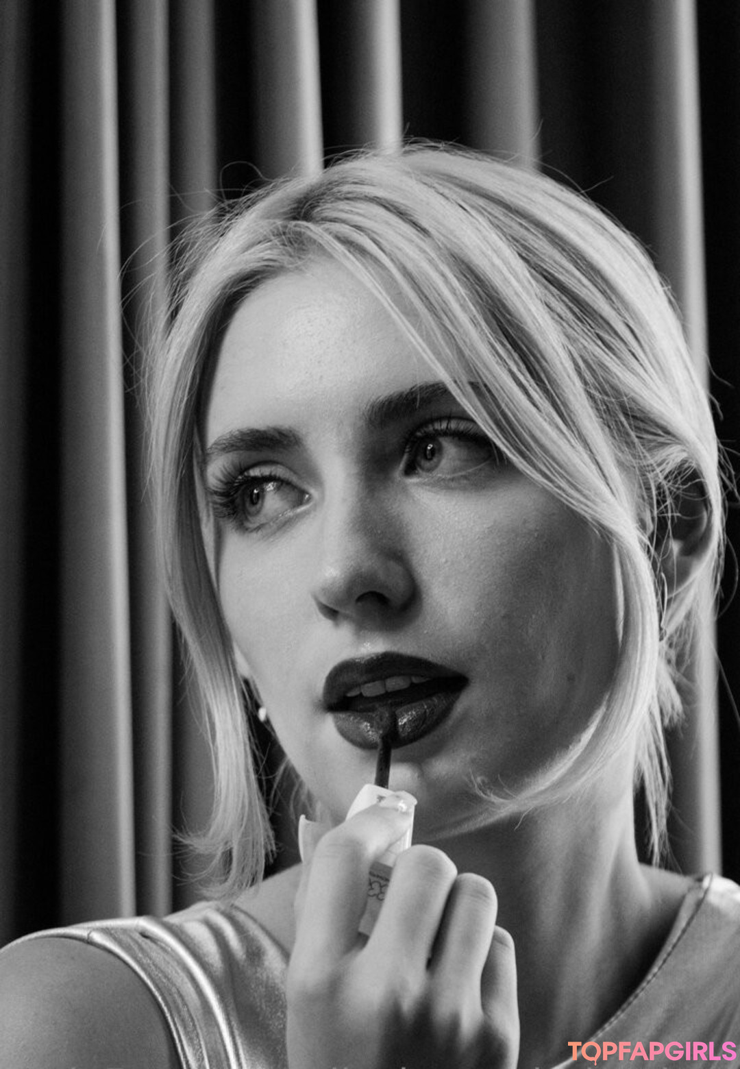 pom-pom girl blonde onlyfans sexe archive