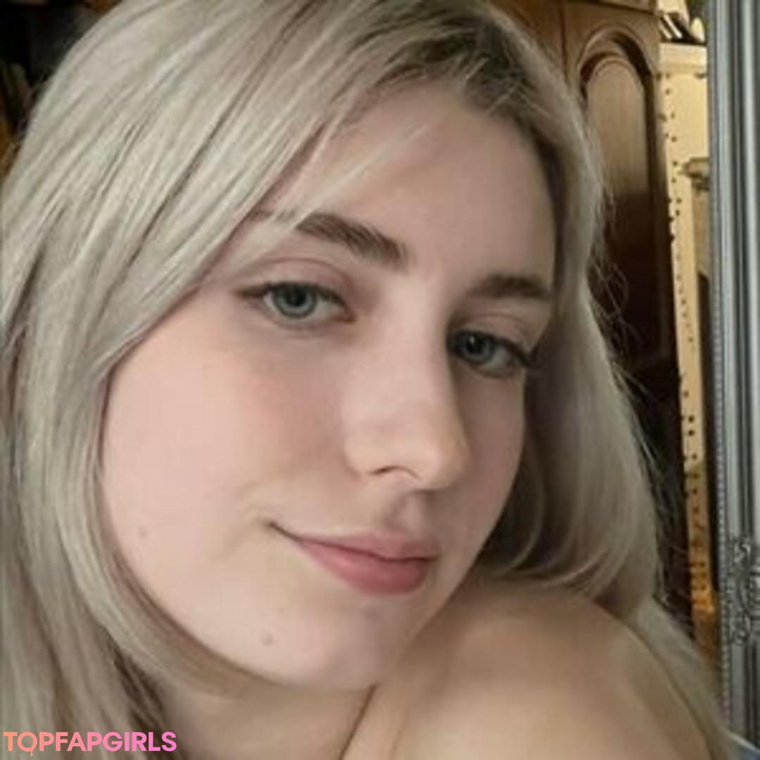 aliceinwonderland xo joli modèle galeries