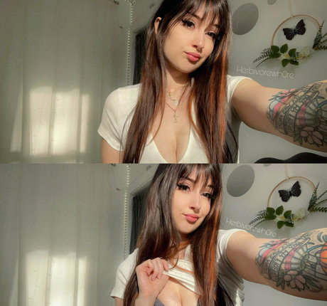 herbivorewh0re étoile archive