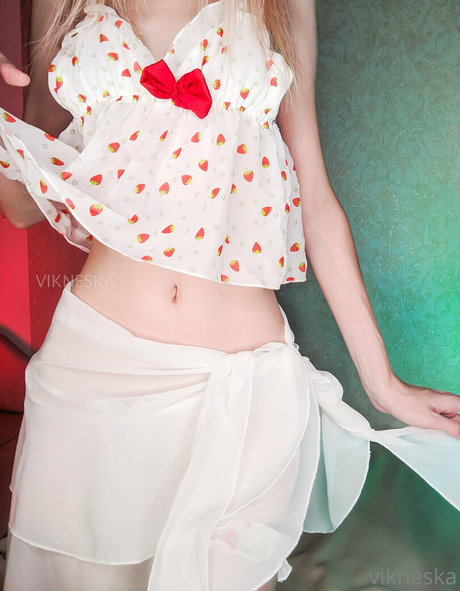 vikneskafree actrice sexy photos