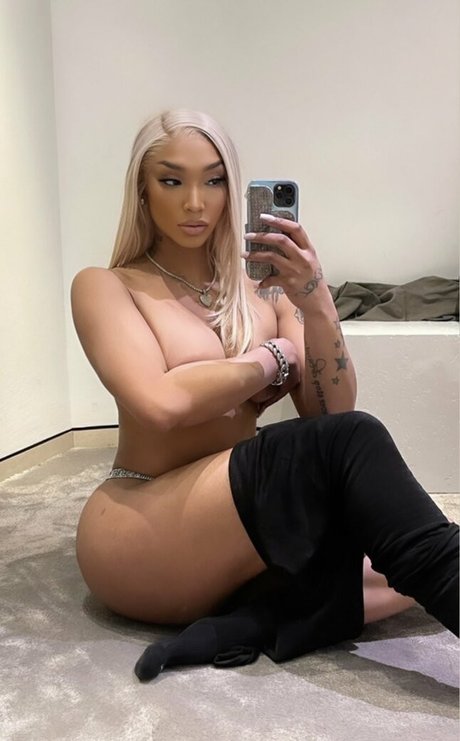 ébène sexy onlyfans haute qualité meilleur archive