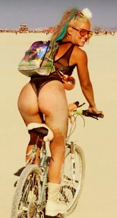 Yana Gold étoile hd archive