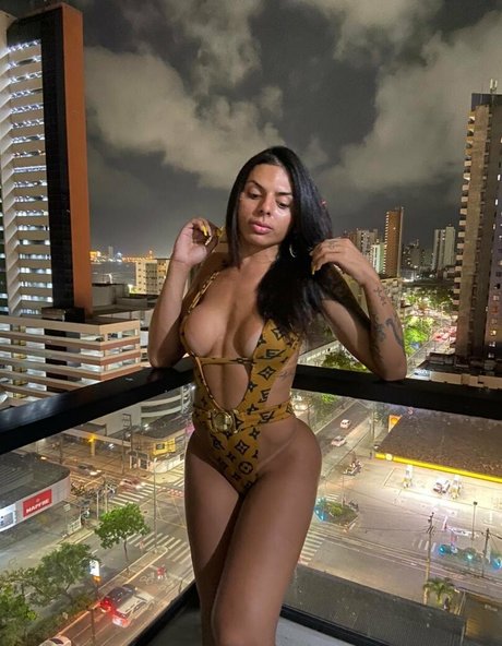 emilysales19 étoile hd galerie