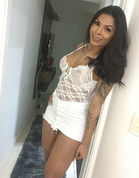 emilysales19 modèle sympa collection