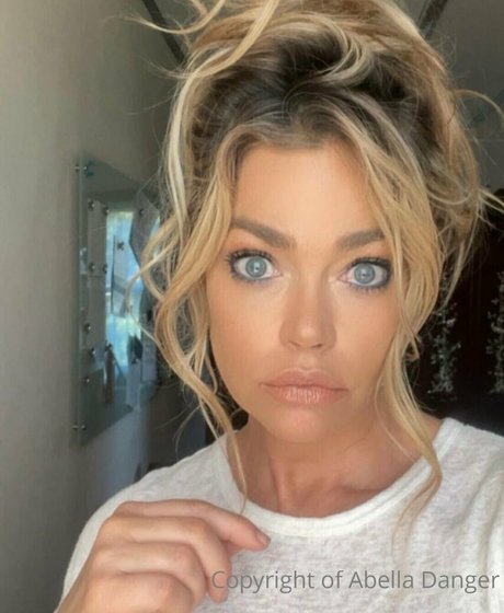 milf rousse onlyfans meilleur parfait image