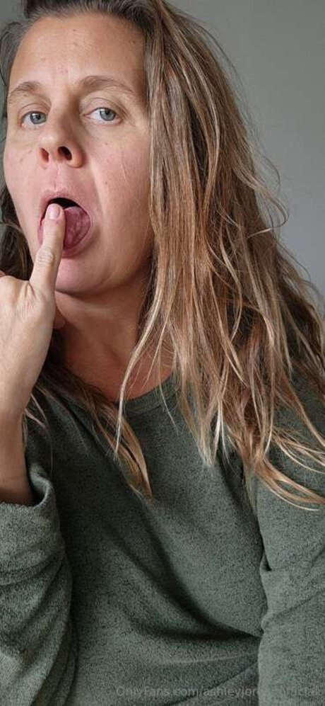 ashleyjordanofficial étoile collection