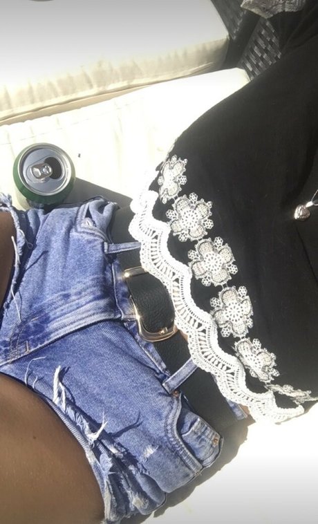 lilybabyxo star du porno gratuit des photos