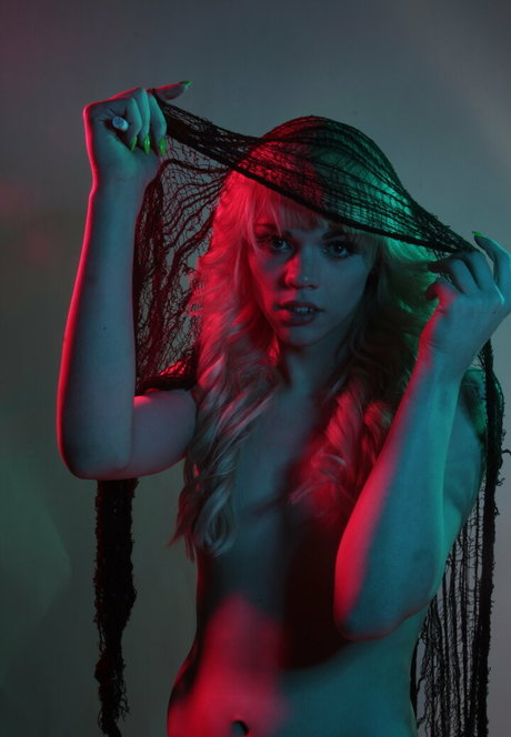 katezoha actrice de nus collection