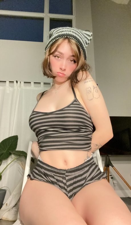 awholelottazozo actrice exclusive collection