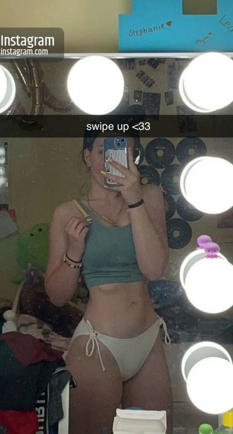 Elsuzannee modèle adulte photo