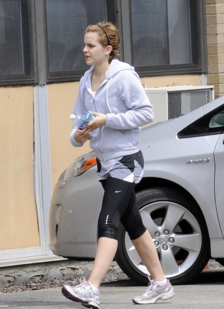 Emma Watson star du porno chaude galerie