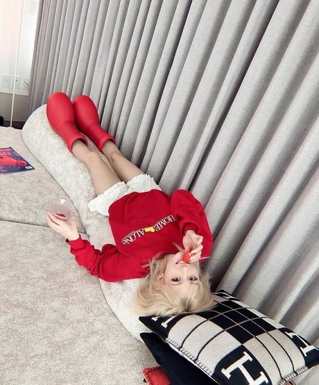 Jeon Somi étoile hd image