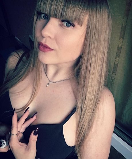 rude in life étoile exclusive img