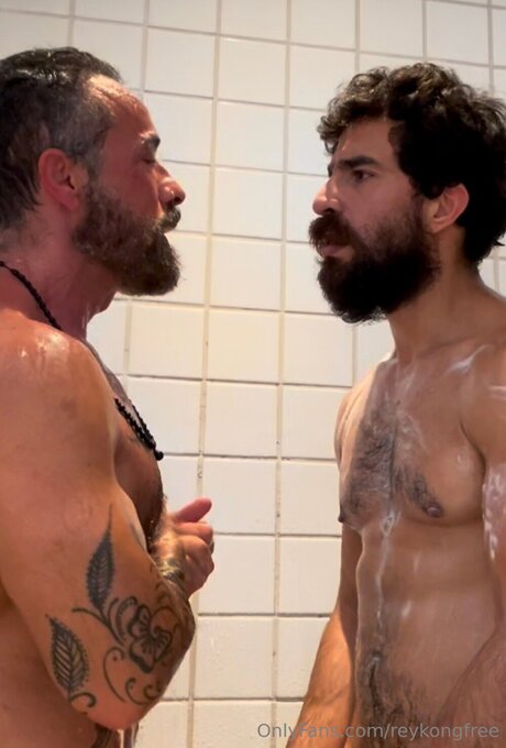 Reykongfree star du sexe photo