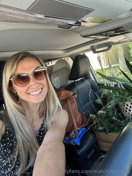 Match My Freak étoile magnifique des photos