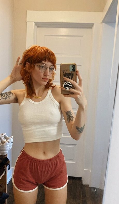 Pleasequietdown beau modèle galerie