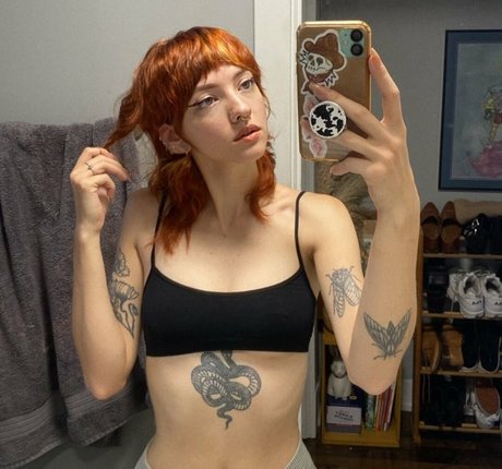 Pleasequietdown haut modèle images