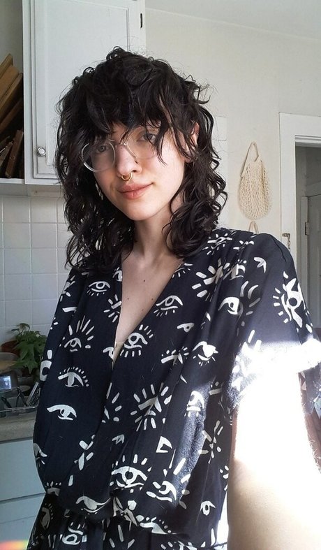 Pleasequietdown actrice érotique archive