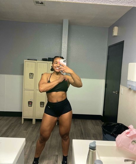 aaaaayevuh star du porno img