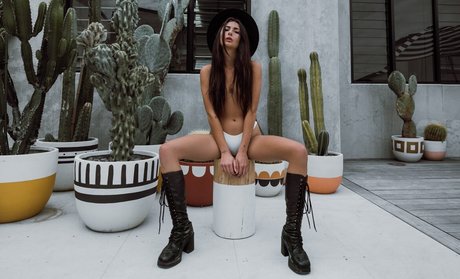 Coco Allen actrice pornographique galerie