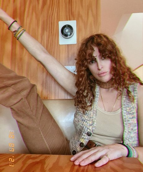 Rumer Willis modèle porno images