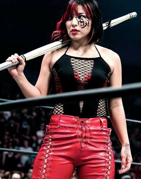 Hikaru Shida modèle de haute qualité photos