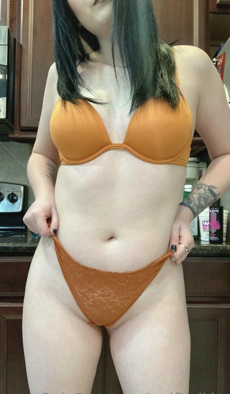 wolfierikku modèle érotique archive