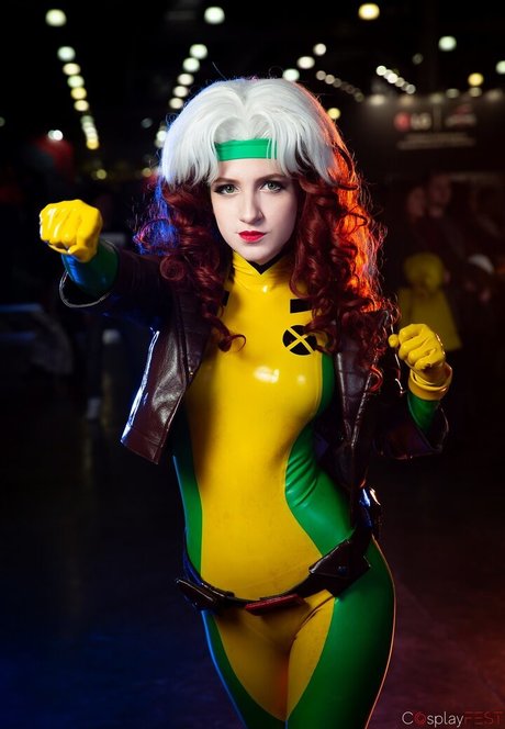 Ulichan jolie actrice des photos