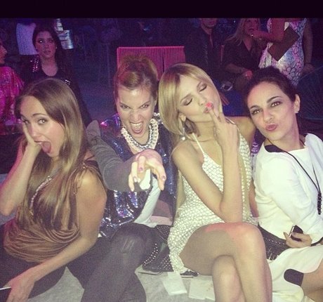 Eiza Gonzalez modèle adulte archive