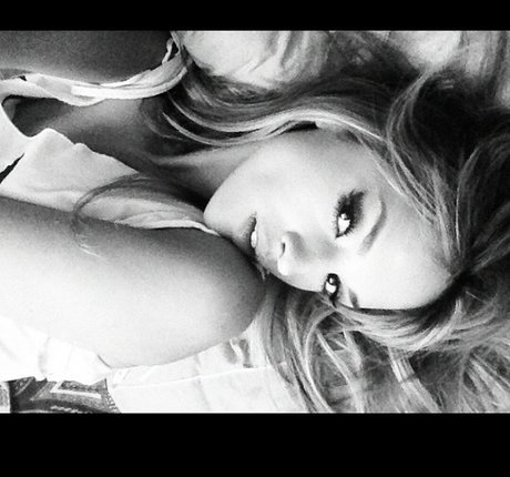 milf la plus chaude onlyfans joli sexe des photos