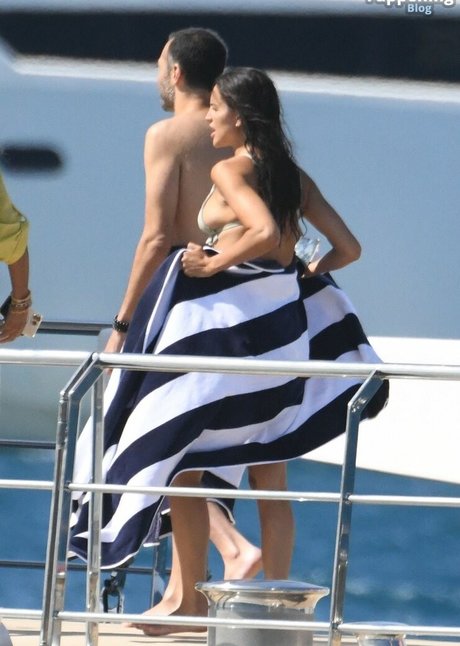 lesbiennes asiatiques onlyfans nu photo