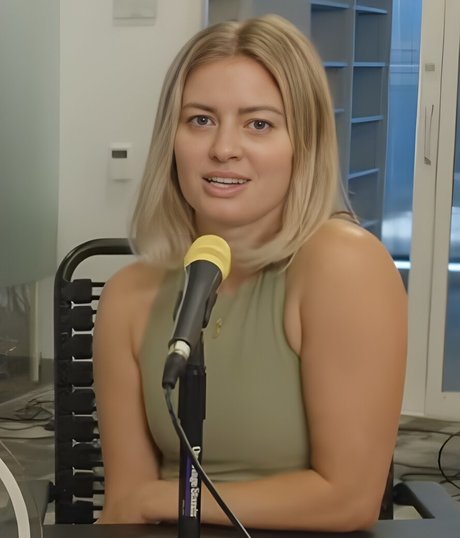 Elyse Willems haut de star du porno des photos