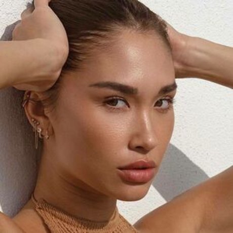 Jocelyn Chew star du porno chaude photo