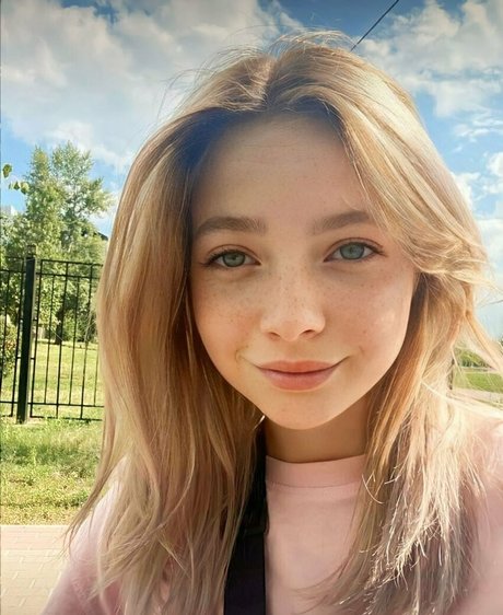 onlykrissty modèle adulte img