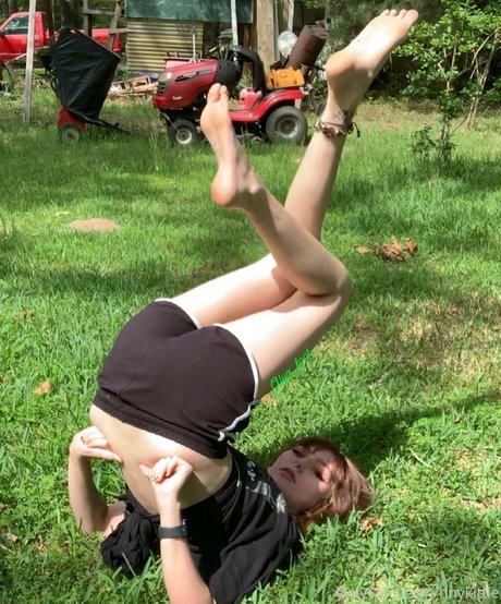 tinykittie top star collection