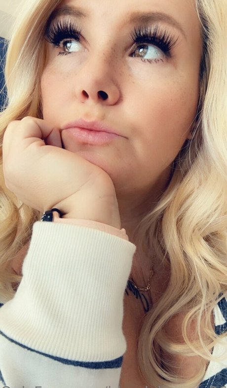 blondebrandy269 jolie actrice photo