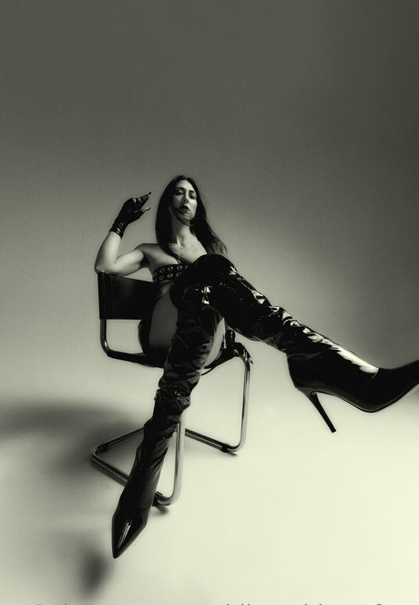 goblingoddesssfree modèle xxx photo