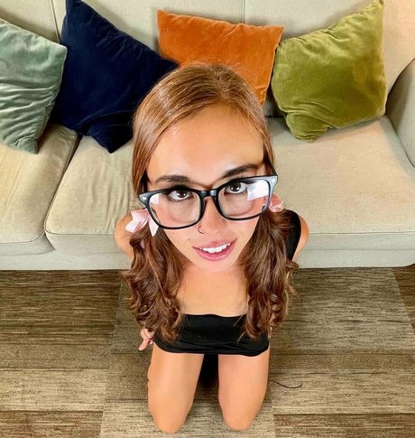 ninakhalifa modèle joli galeries