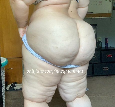 JuicymommaT nus étoiles img