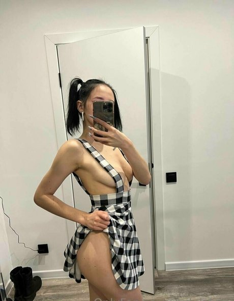 adelebee meilleure star du porno image