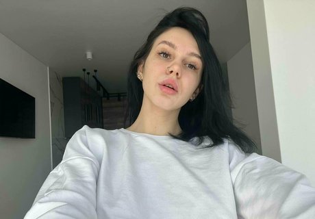 adelebee modèle de haute qualité galerie